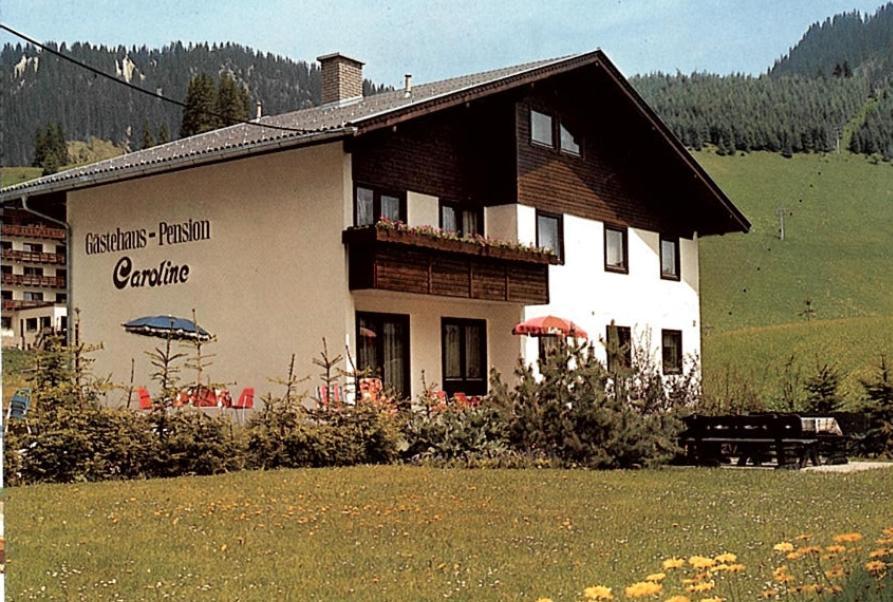 Gastehaus-Pension Caroline Berwang Exterior photo
